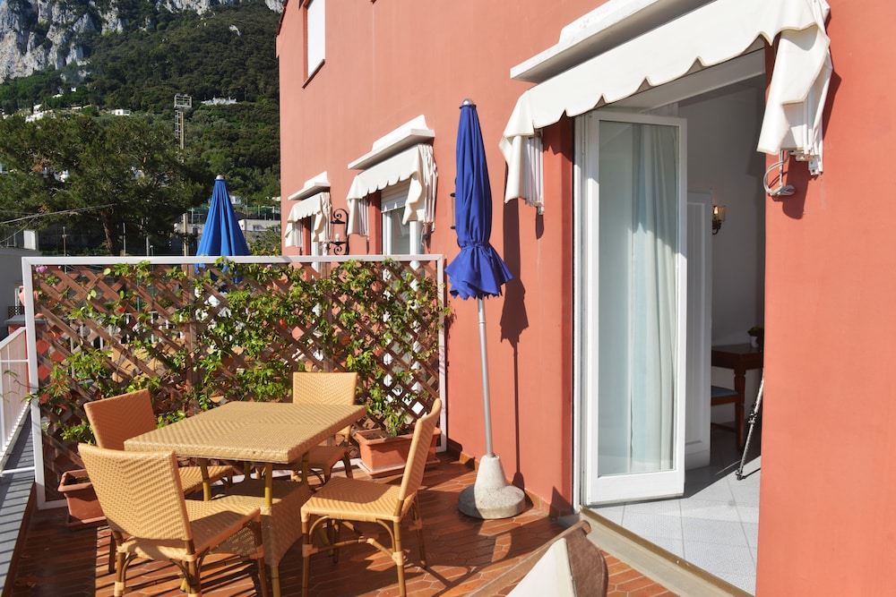 Standard Double Room, Sea View (con terrazzo) photo 2