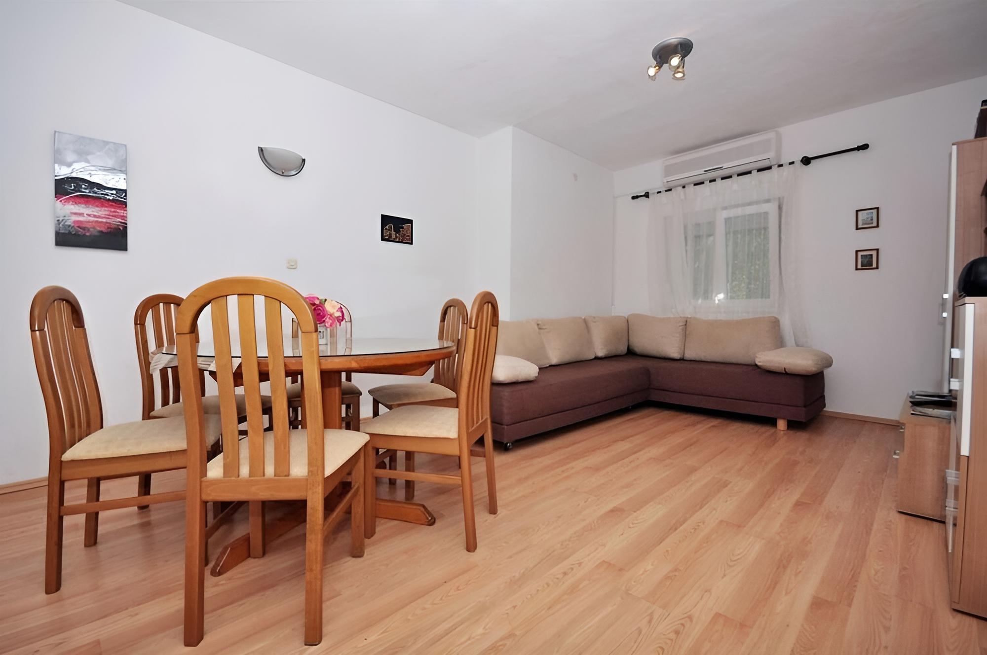 Apartment (Kate - with large terrace - A1(6+2))