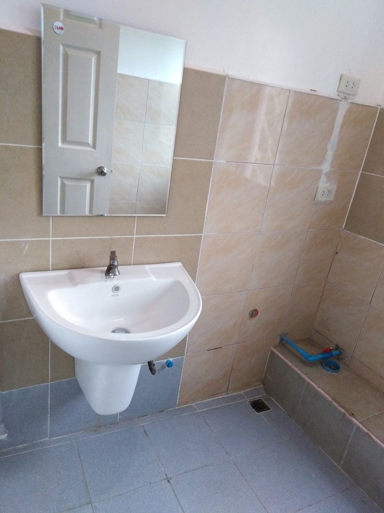 Superior Room, 2 Twin Beds, Ground Floor photo 3