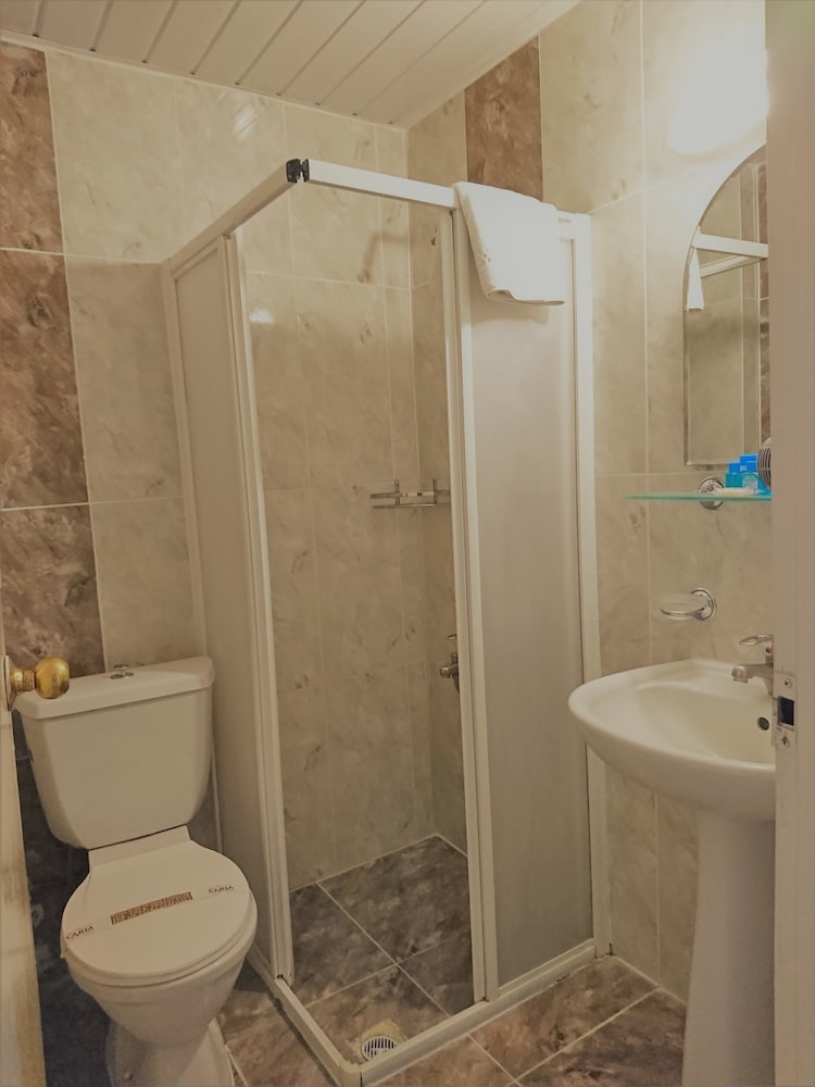 Single Room photo 2