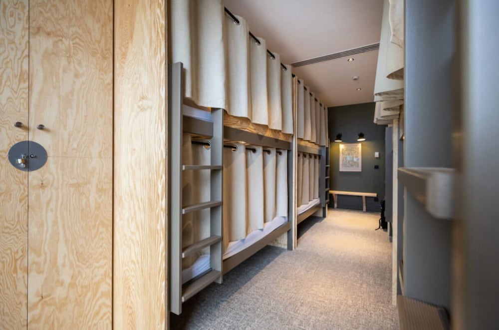 Private 8-bed dormitory