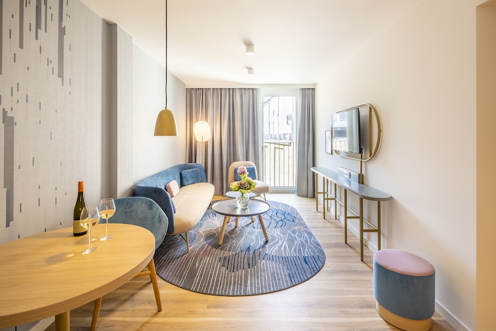 Executive Room, 1 Bedroom - Photo 8