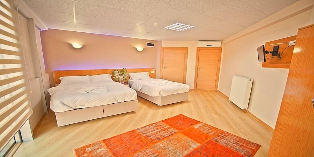 Standard Triple Room photo 1