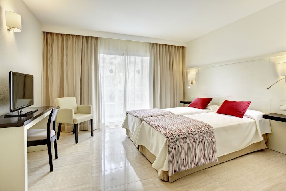 Double Room, Balcony