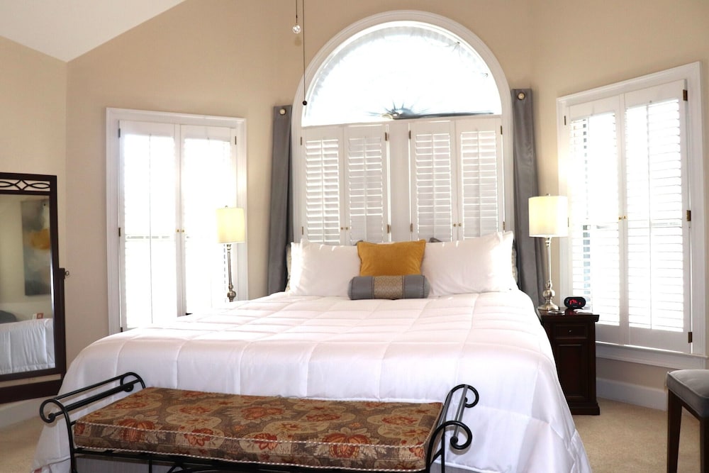 Berkeley Room photo 1
