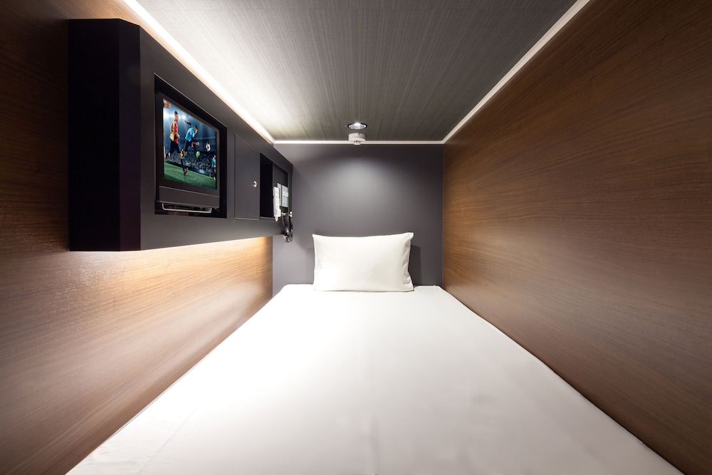 Premium Single Room, Non Smoking photo 2