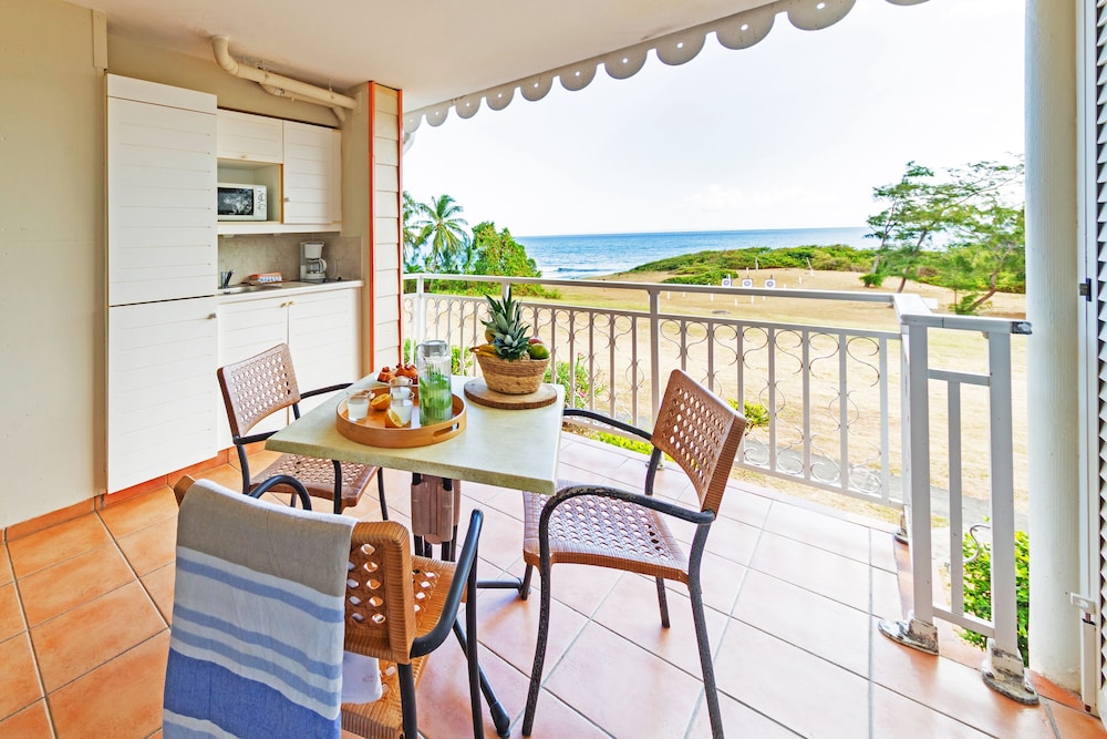 Studio 3 People - Sea View - Terrace - Renovated photo 1