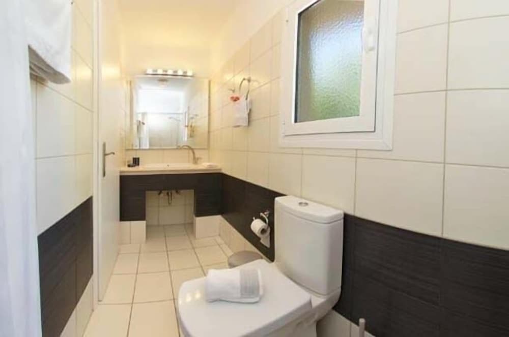 Villa, 3 Bedrooms (Independent) photo 2