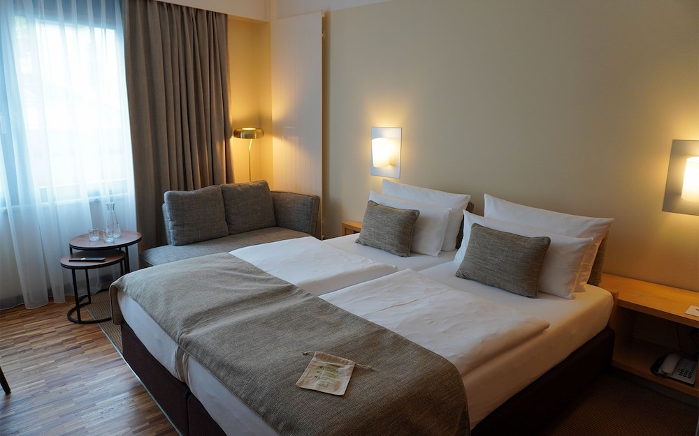 Superior Twin Room, Garden Area photo 3
