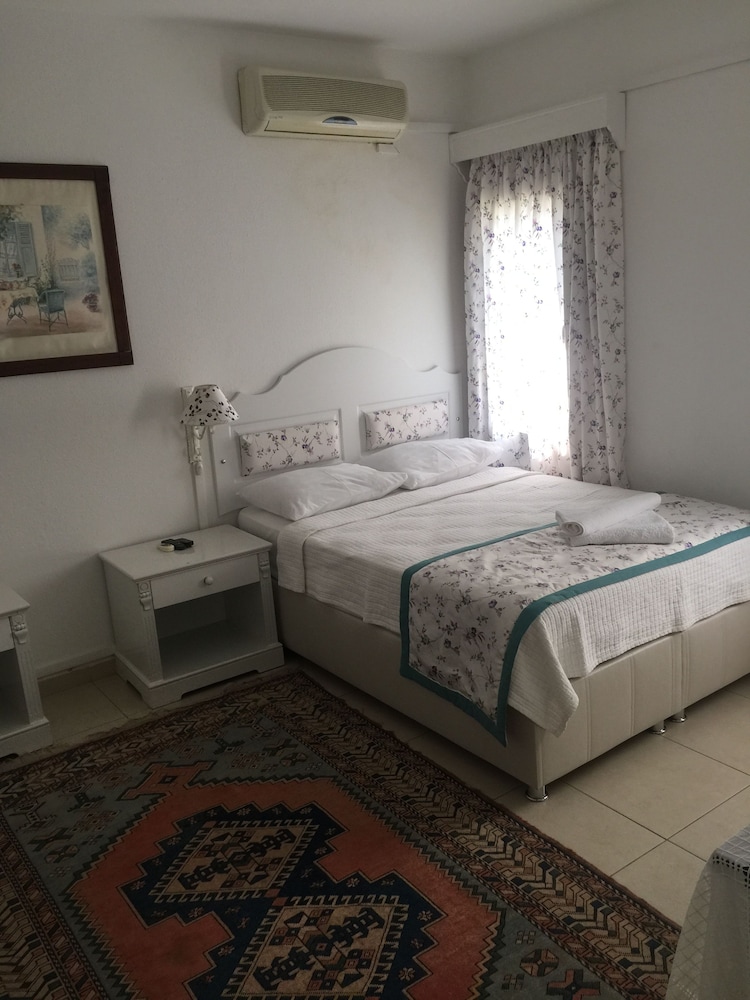 Standard Quadruple Room photo 2