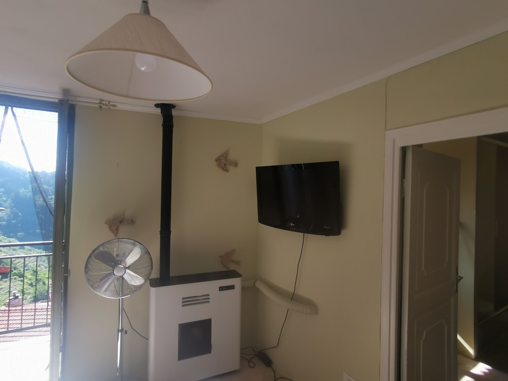 Apartment photo 1