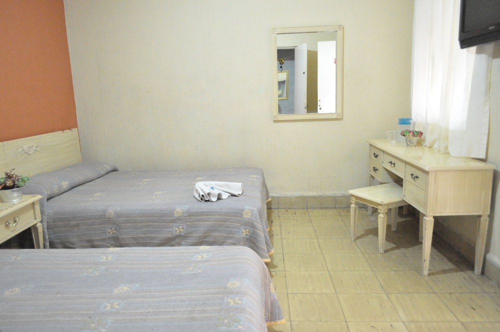 Standard Triple Room photo 1