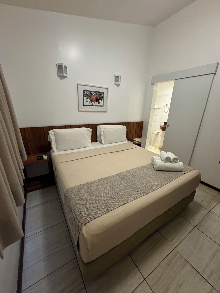 Double or Twin Room, Non Smoking - Photo 1