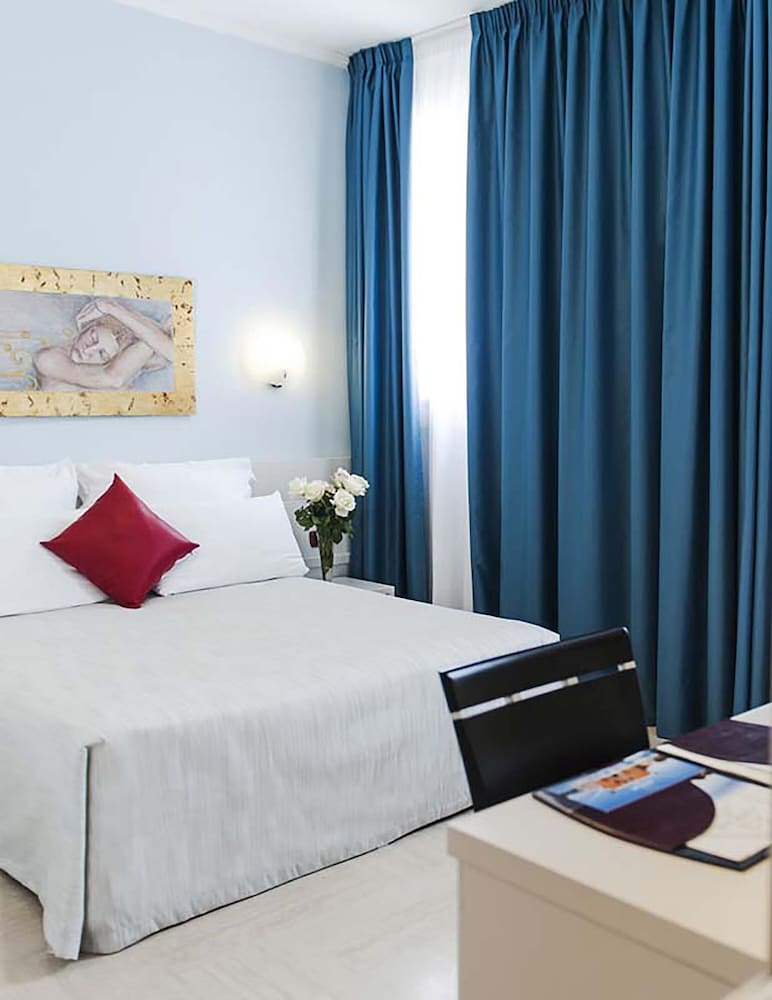 Standard Double Room, 1 Double Bed - Photo 1