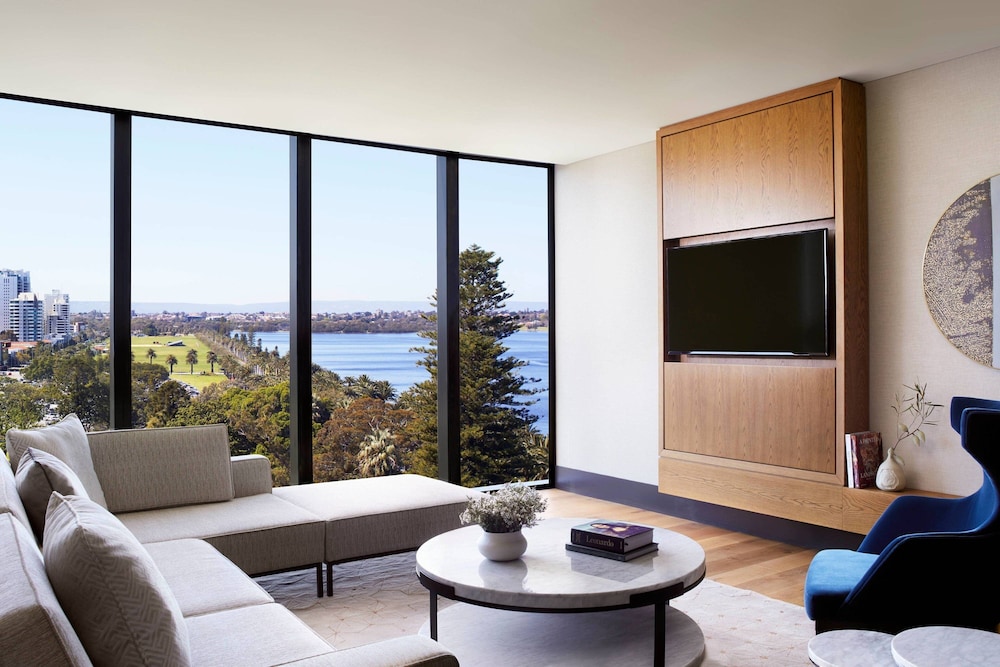 Langley Park View, 1-Bedroom Suite, 1 King Bed