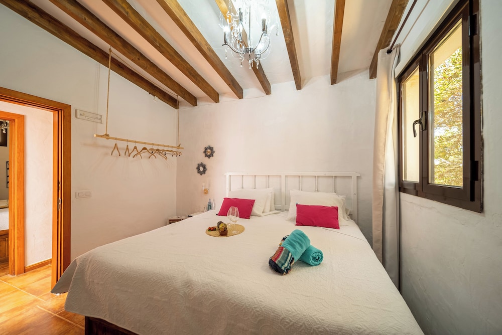 Habitación Básica, Vista al Jardín