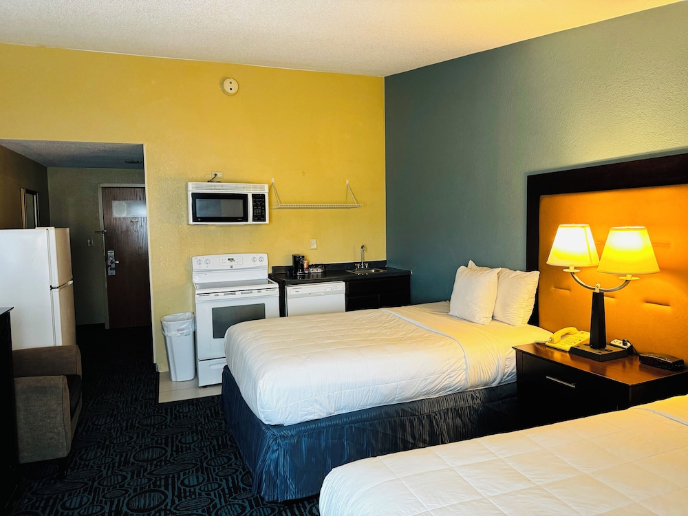 Superior Double Room, 2 Twin Beds, Kitchen, City View photo 1