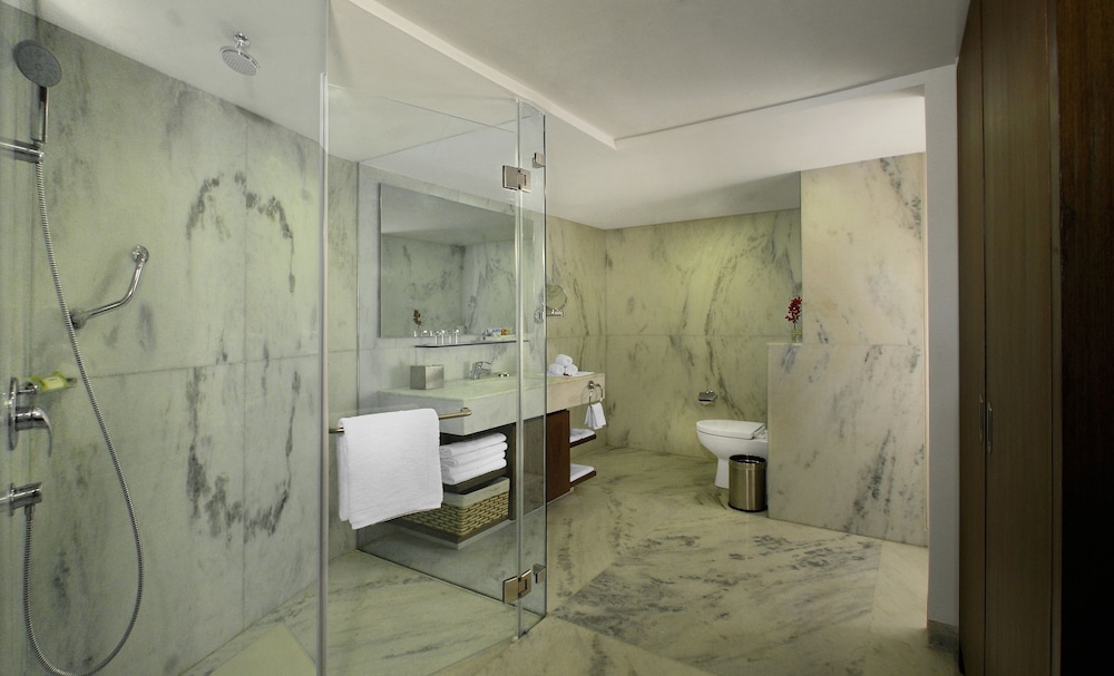Club Apartment, 1 Bedroom - Photo 11