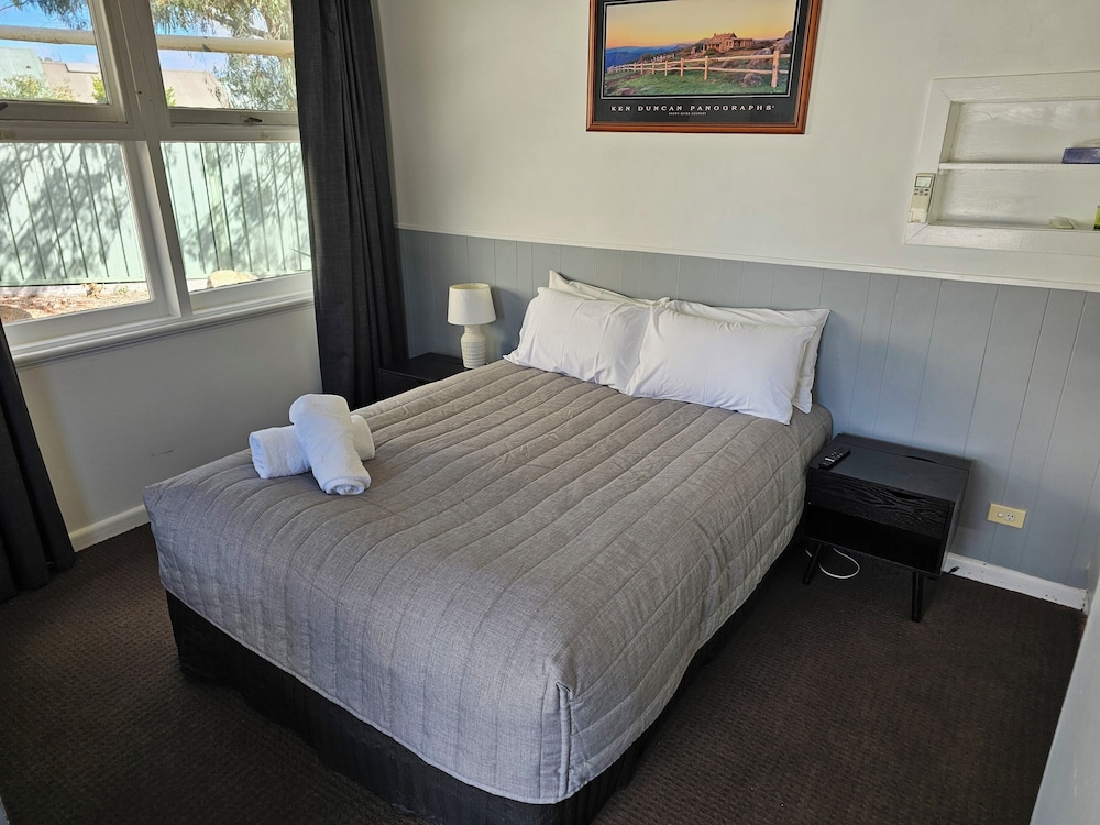 Comfort Double Room, 1 Queen Bed - Photo 2