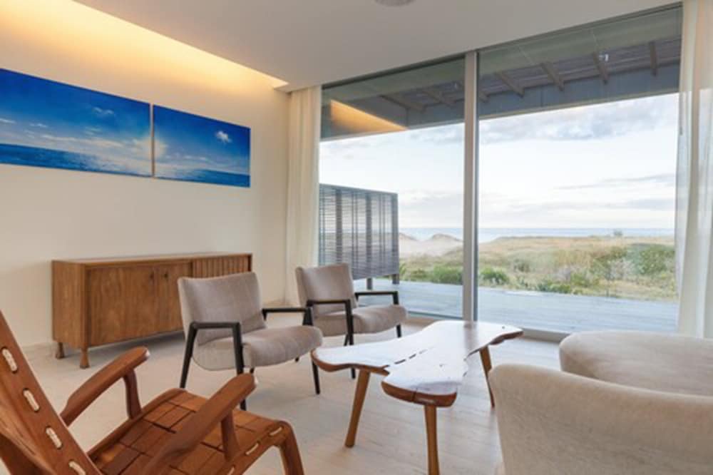 Ocean view Master Suite photo 2