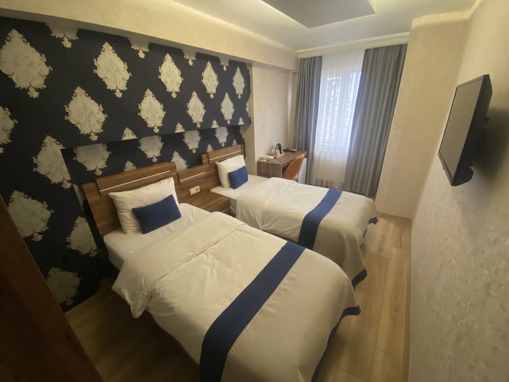 Standard Room photo 1