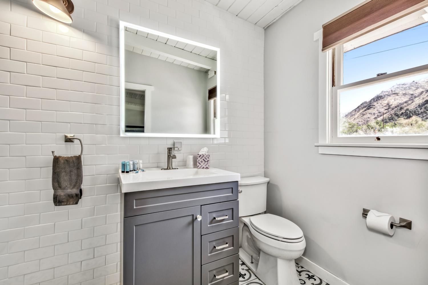 Triple Room with Bathroom photo 2