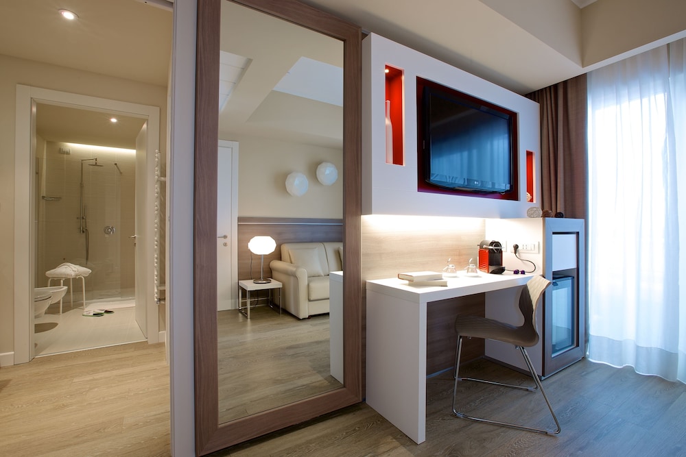Suite, Terrace, Lake View photo 2