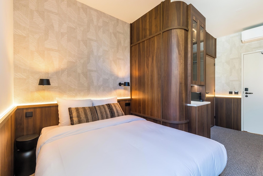 Deluxe Double Room photo 2