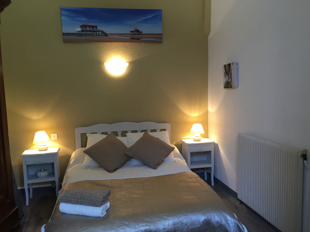 Double Room, 1 Double Bed, Non Smoking photo 2