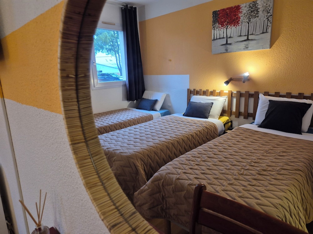Comfort Room photo 2