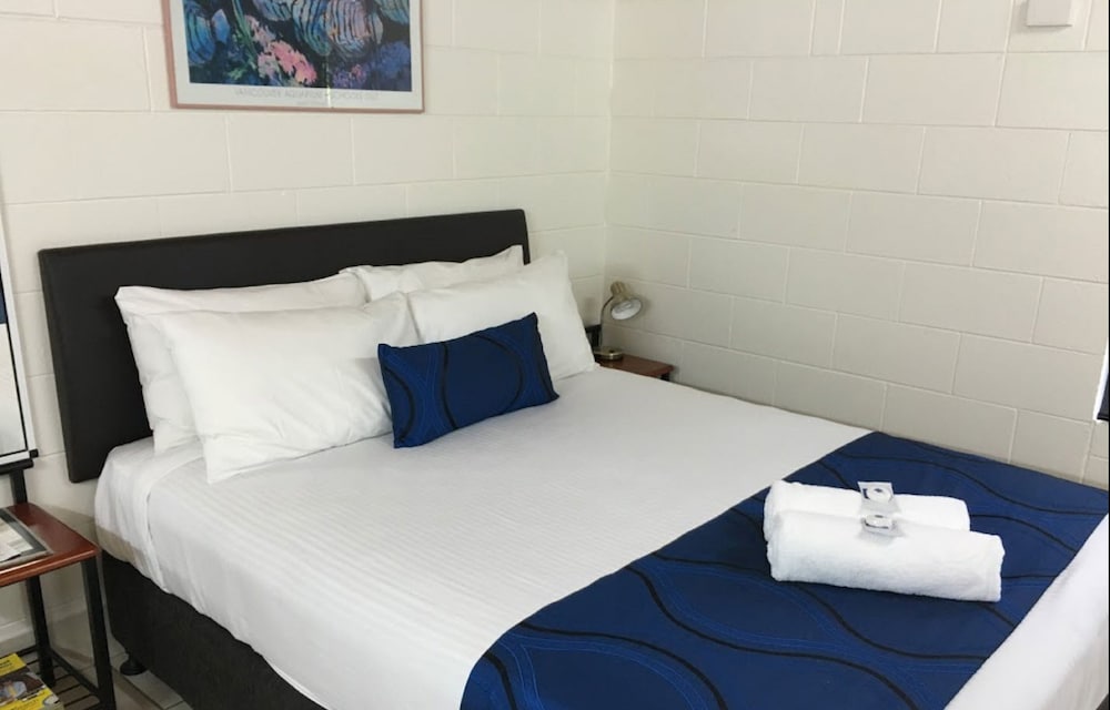 Standard Room, Non Smoking (Double Room Only) photo 1