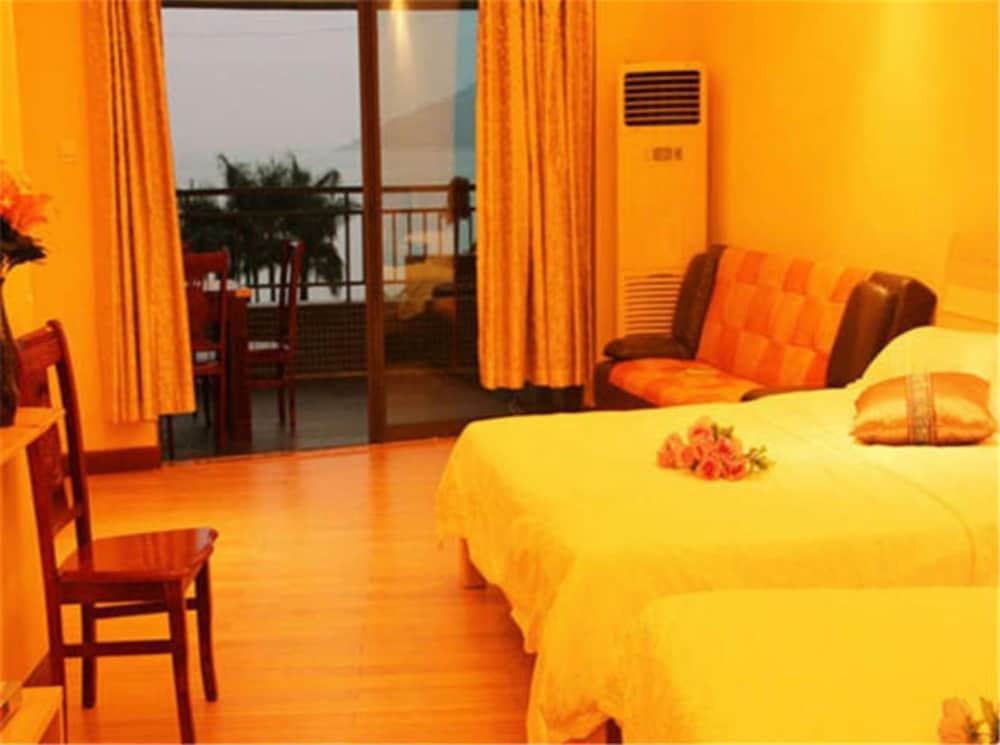 Apartment, 2 Bedrooms, Sea View photo 1