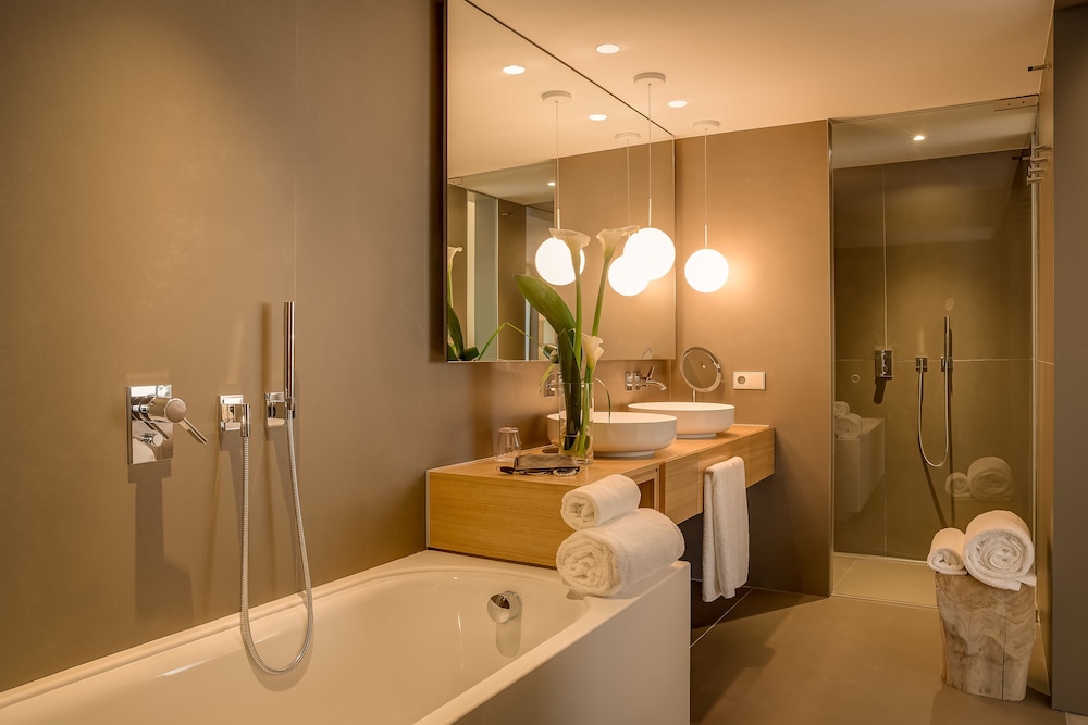 Penthouse (Atic)