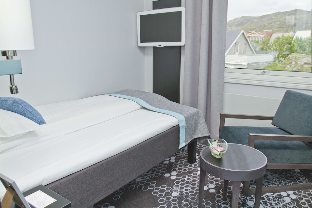Room, 1 Twin Bed - Photo 2