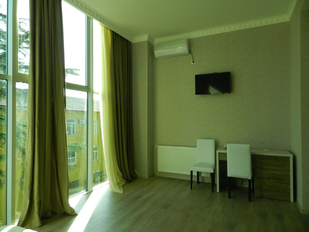 Panoramic Double or Twin Room, Multiple Beds, Accessible photo 3