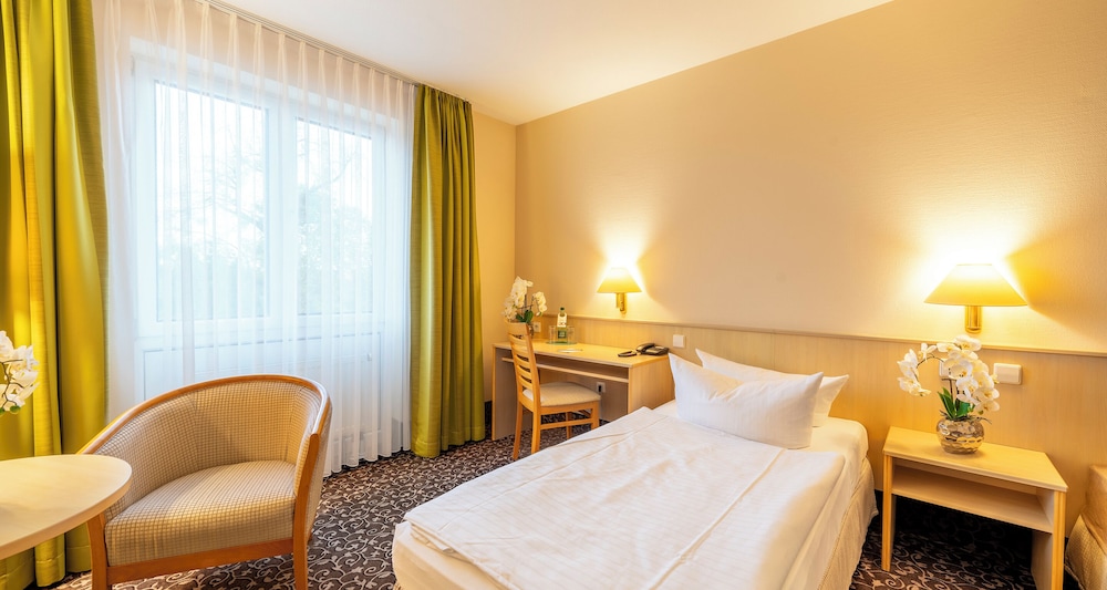 Business Double Room photo 2
