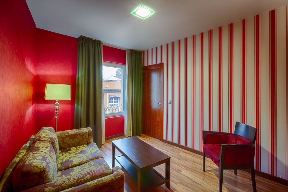 Double Or Twin Room photo 3