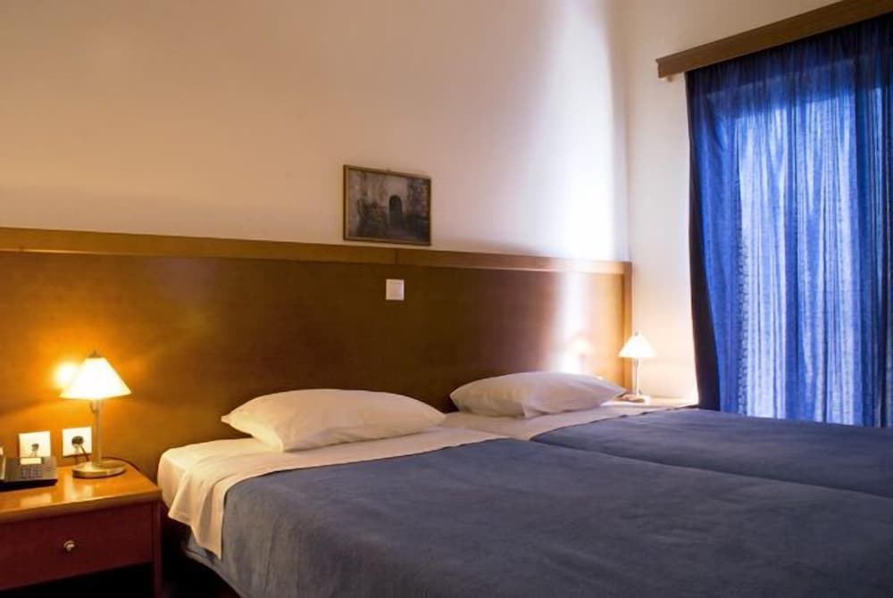 Standard Room photo 2
