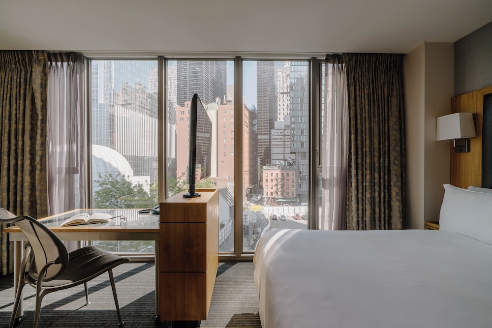 Suite, 1 Queen Bed with Sofa bed (One Room)