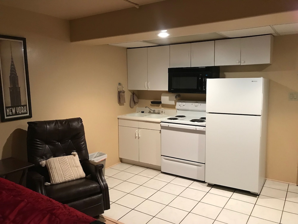 Comfort Apartment, 2 Queen Beds, Non Smoking photo 2
