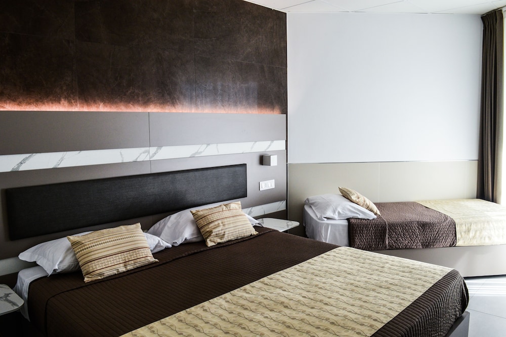 Superior Triple Room photo 1