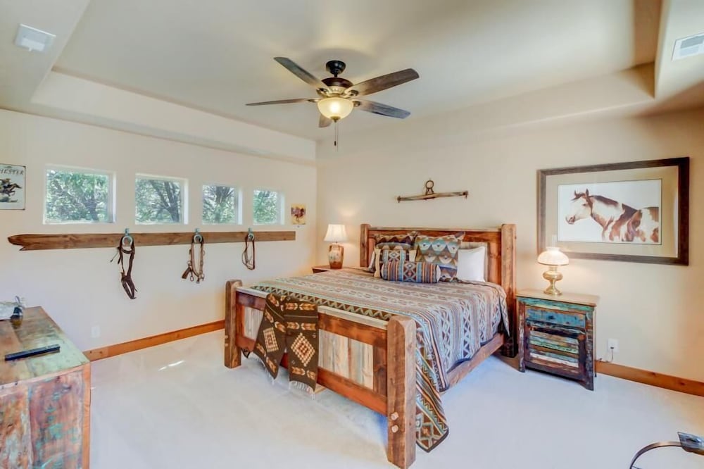 Luxury House, Desert View photo 1