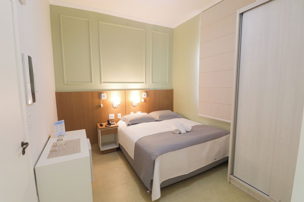 Double Room, 1 Double Bed