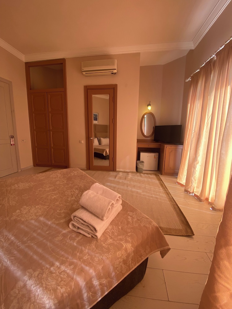Family Suite, 2 Bedrooms photo 3