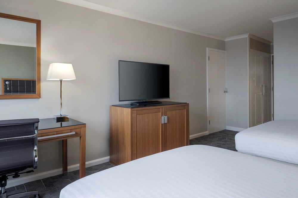 Deluxe Room, 2 Double Beds photo 2