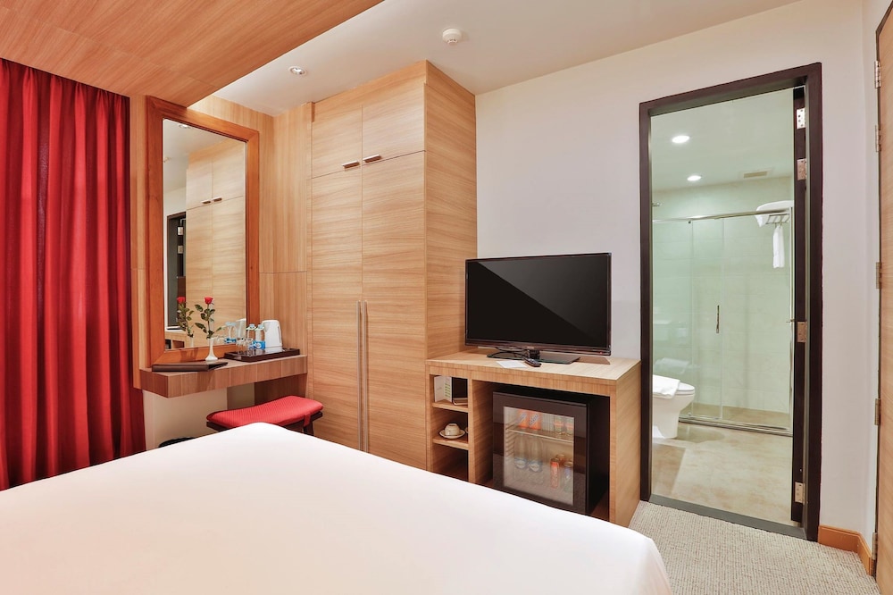 Business Double or Twin Room photo 3