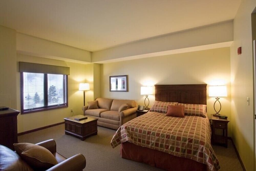 Deluxe Room, 1 Queen Bed with Sofa bed, Valley View photo 1