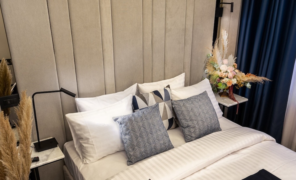 Superior Double Room - Photo 1