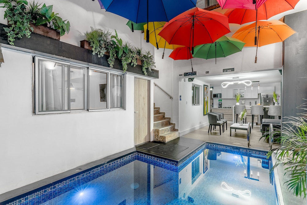 Viktory 103 With Private Pool photo 1