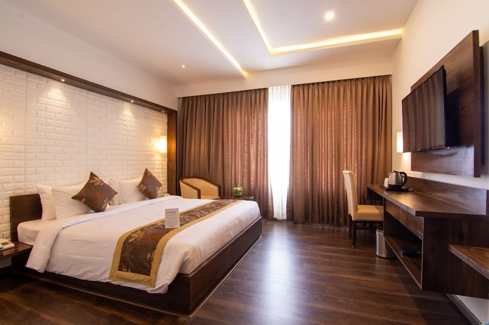 Deluxe Room - Photo 4